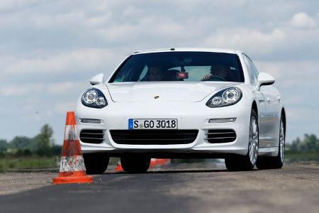 Porsche Panamera 4S