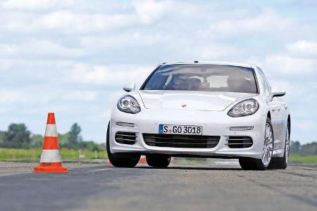 Porsche Panamera 4S
