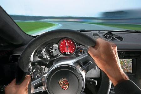 Porsche 911 Carrera GTS, Lenkrad, Rundinstrumente