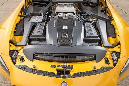 Mercedes-AMG GT S, Motor
