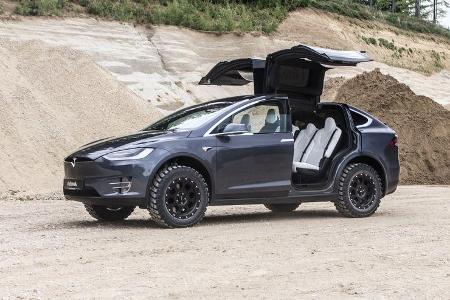 Tesla Model X delta4x4