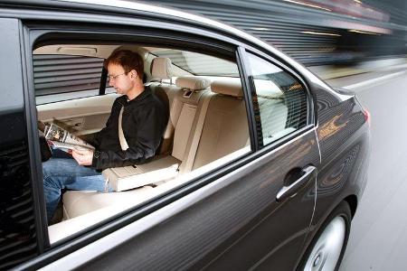 BMW 320d Modern Line, Rücksitz, Innenraum