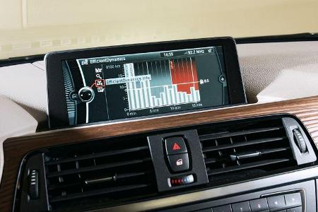 BMW 320d Modern Line, Display, Bildschirm