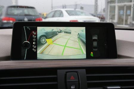 BMW 320d Modern Line, Display, Bildschirm