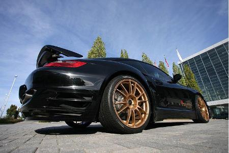 Das maximale Drehmoment wird mit 827 Nm angegeben.