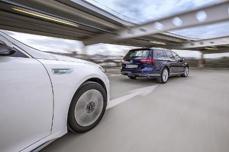 Kia Optima Sportswagon Plug-in-Hybrid, VW Passat Variant GTE, Exterieur Kia Optima Sportswagon Plug-in-Hybrid, VW Passat Variant GTE, Exterieur
