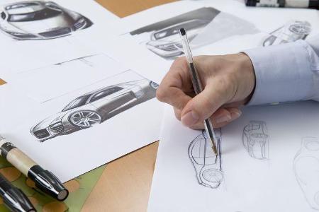 Nach der starken Resonanz auf den Le Mans Quattro, machten sie die Designer ans Werk.