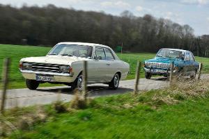 Opel Rekord C und Ford Taunus P5 im Duelll