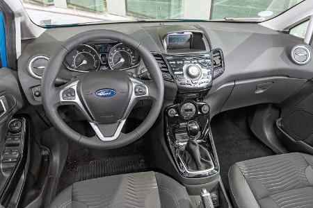 Ford Fiesta 1.0 Ecoboost, Cockpit