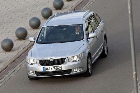 Skoda Superb Combi 2.0 TDI