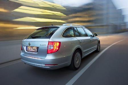 Skoda Superb Combi 2.0 TDI