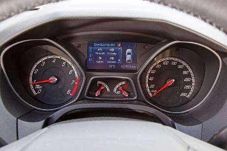Ford Focus ST, Rundinstrumente
