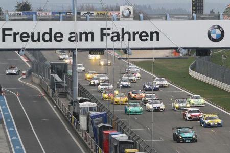 VLN Langstreckenmeisterschaft Nürburgring 14-04-2012, Startaufstellung, Fahrzeuggruppe