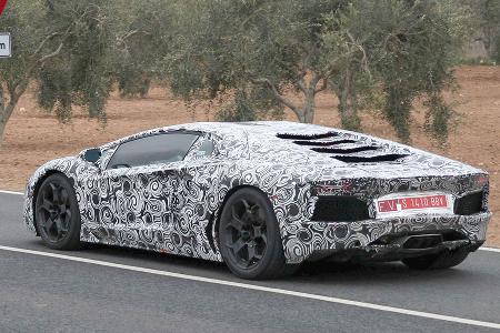 Lamborghini Aventador Erlkönig