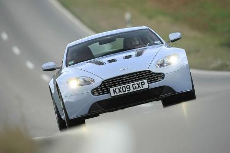 Aston Martin V12 Vantage