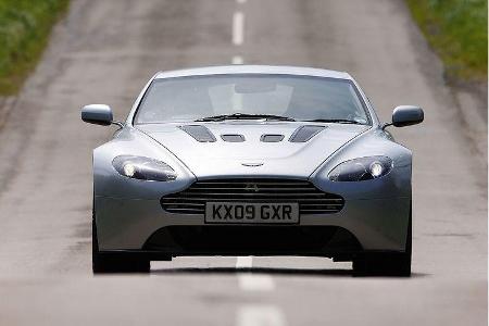Aston Martin V12 Vantage