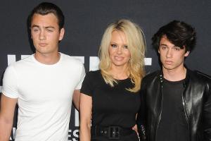 Pamela Anderson: Jetzt packt ihr Sohn Brandon Lee aus