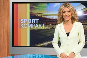 Sportmoderatorin Annika Zimmermann: So denkt sie über Spielerfrauen