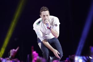 Chris Martin und Coldplay sorgen bei ihren Auftritten für beste Stimmung