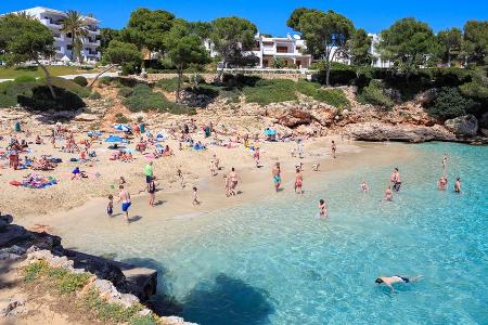 Auf Mallorca gibt es zahlreiche wunderschöne Badebuchten. Doch die Insel hat noch viel mehr zu bieten. Auf Mallorca gibt es zahlreiche wunderschöne Badebuchten. Doch die Insel hat noch viel mehr zu bieten.