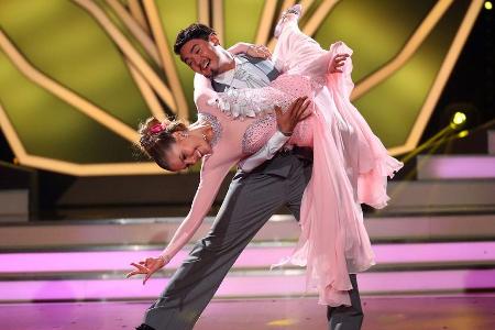 Victoria Swarowski und Erich Klann tanzten sich in die Herzen von Zuschauer und Jury Victoria Swarowski und Erich Klann tanzten sich in die Herzen von Zuschauer und Jury