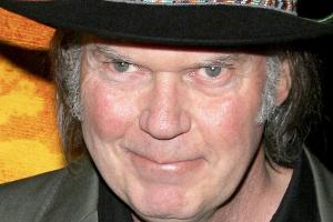 Rebell Neil Young wehrt sich gegen Apple und Co.