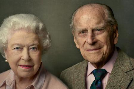 Elizabeth II. und Prinz Philip sind seit 1947 verheiratet Elizabeth II. und Prinz Philip sind seit 1947 verheiratet
