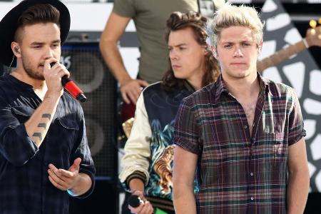 Niall Horan (re.) neben seinem Bandkollegen Liam Payne (li.) Niall Horan (re.) neben seinem Bandkollegen Liam Payne (li.)
