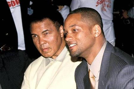 Box-Legende Muhammad Ali (l.) und Ali-Darsteller Will Smith bei der Präsentation des Biopics Box-Legende Muhammad Ali (l.) und Ali-Darsteller Will Smith bei der Präsentation des Biopics