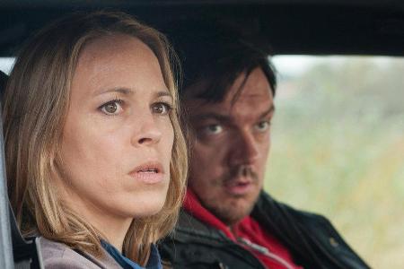 König (Anneke Kim Sarnau) und Bukow (Charly Hübner) im König (Anneke Kim Sarnau) und Bukow (Charly Hübner) im