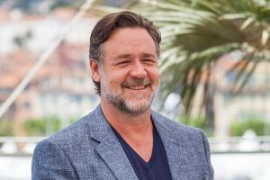 Neue Liebe: Polen lädt Russell Crowe als Edel-Fan zur EM