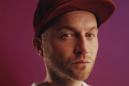 Der Mann mit den zwei Gesichtern: Rapper Chakuza macht ernste Musik, privat kann er aber auch ganz anders Der Mann mit den zwei Gesichtern: Rapper Chakuza macht ernste Musik, privat kann er aber auch ganz anders