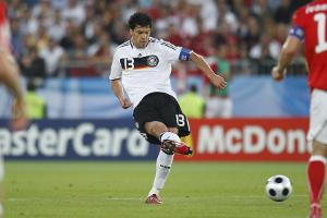 Eigentor statt Steilpass: Für seine Kritik an der DFB-Elf musste der Ex-Kapitän der Deutschen und heutige ESPN-Kommentator M...