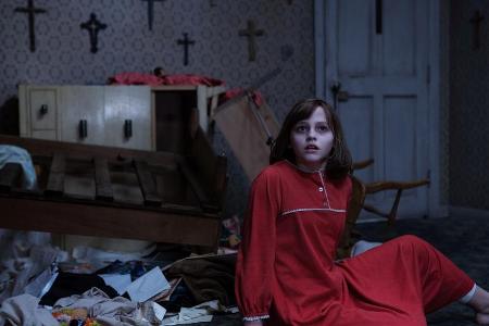 Das Mädchen Janet Hodgson (Madison Wolfe) ist das Opfer düsterer Mächte Das Mädchen Janet Hodgson (Madison Wolfe) ist das Opfer düsterer Mächte