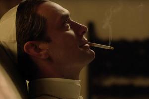 Jude Law spielt in "The Young Pope" den Papst