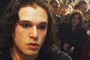 Kit Harington hat seinen Bart abrasiert