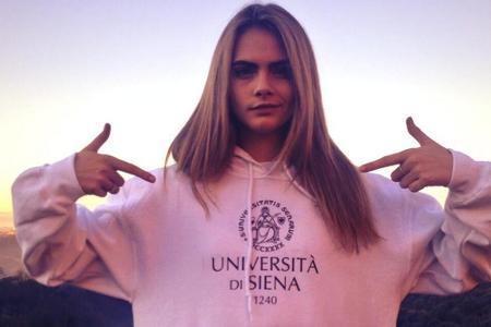 Miss Sweatshirt: 