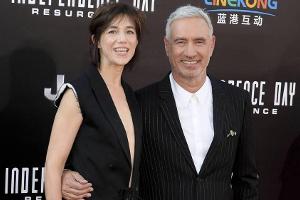 Charlotte Gainsbourg schockt im Grusel-Minikleid