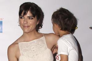 Selma Blair: Merkwürdiger Zwischenfall im Flugzeug