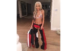 Kylie Jenner als "Dirrty" Christina Aguilera zu Halloween