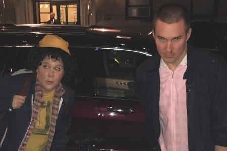 In diesen Looks besuchten Amy Schumer und ihr Freund Ben Hanisch eine Halloween-Party In diesen Looks besuchten Amy Schumer und ihr Freund Ben Hanisch eine Halloween-Party