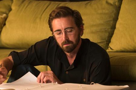 Lee Pace spielt den ausgebufften Geschäftsmann Joe MacMillan