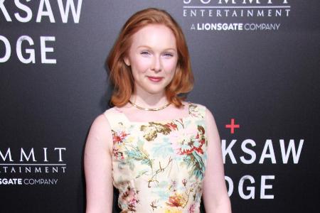 Molly Quinn strahlt im sommerlichen Look Molly Quinn strahlt im sommerlichen Look