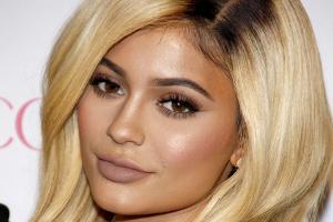 Kylie Jenner richtet das Familien-Thanksgiving aus