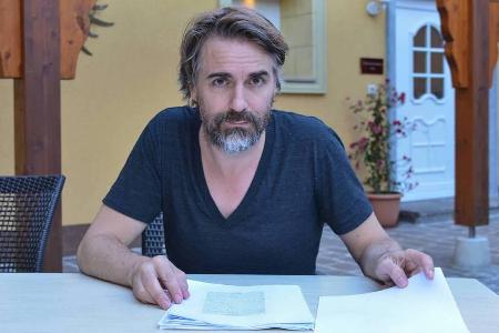 Jens Harzer spielte den Serienkiller im Wiesbaden- Jens Harzer spielte den Serienkiller im Wiesbaden-