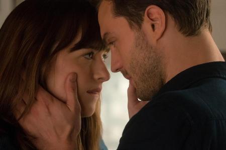 Dakota Johnson und Jamie Dornan geben sich als Traumpaar in Dakota Johnson und Jamie Dornan geben sich als Traumpaar in