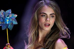 Läuft Cara Delevingne bei der diesjährigen "Victoria's Secret"-Show?