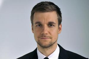 Tobias Schlegl: Vom TV-Moderator zum Notfallsanitäter