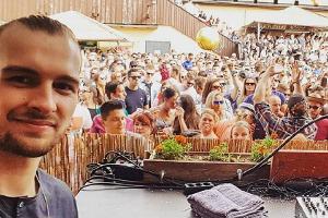 "Trieb": Eric Stehfest dreht im Juli mit Oana Nechiti