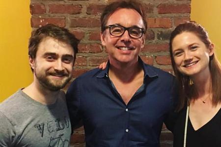 Daniel Radcliffe mit Chris Columbus und Bonnie Wright (v.l.) Daniel Radcliffe mit Chris Columbus und Bonnie Wright (v.l.)